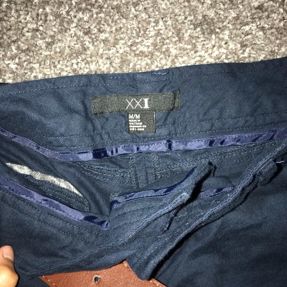 Forever 21 shorts - Picture 3 of 3